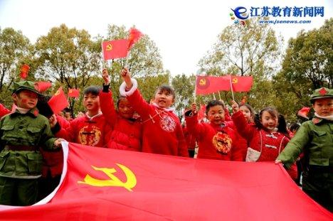上交所本周对易方达MSCl美国50ETF等溢价较高的基金进行重点监控